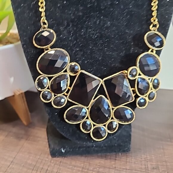Unbranded Geometric Black Stone Bib Necklace Ladies Vintage Pre-Owned Dressy - Picture 7 of 9
